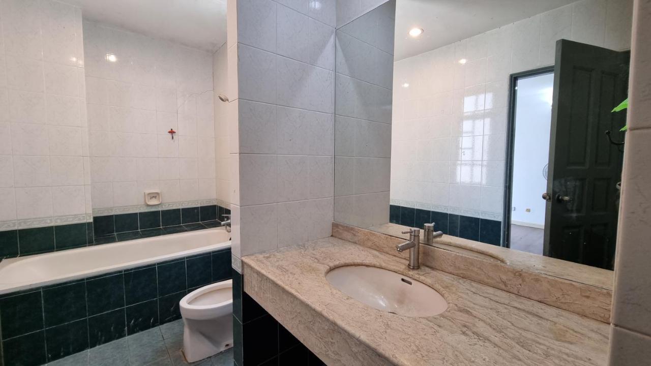 Kenyalang Emerald Riverine Homestay Kuching Luaran gambar