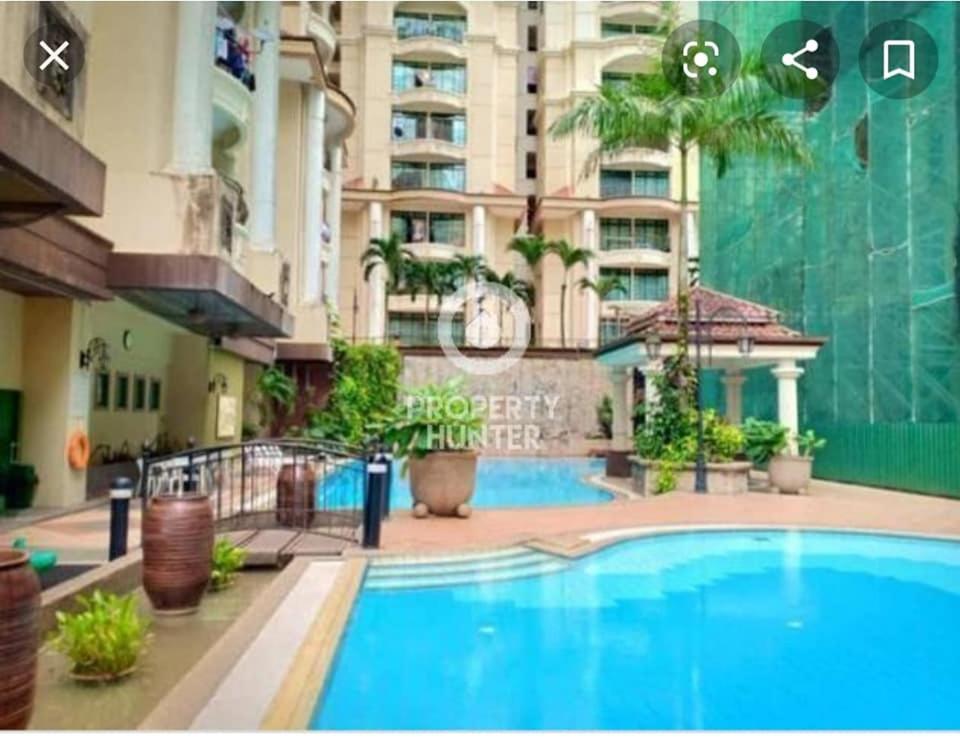Kenyalang Emerald Riverine Homestay Kuching Luaran gambar