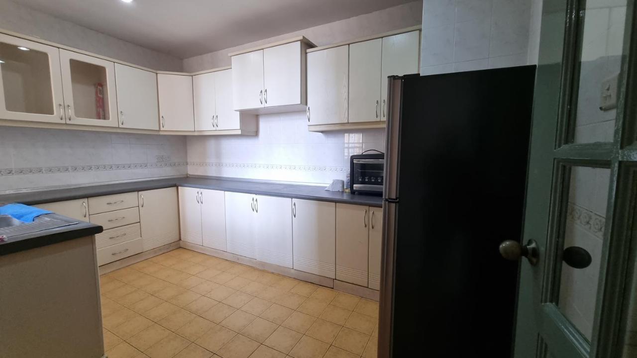 Kenyalang Emerald Riverine Homestay Kuching Luaran gambar